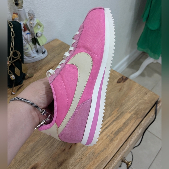Nike Women’s Pink & Grey Cortez-Style Sneakers - Picture 5 of 13